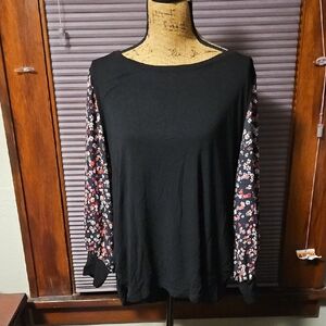 Avenue Black Top with Floral Long Sleeves
